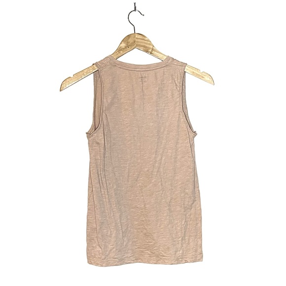 Madewell Whisper V-Neck Pocket Tank - Picture 2 of 6